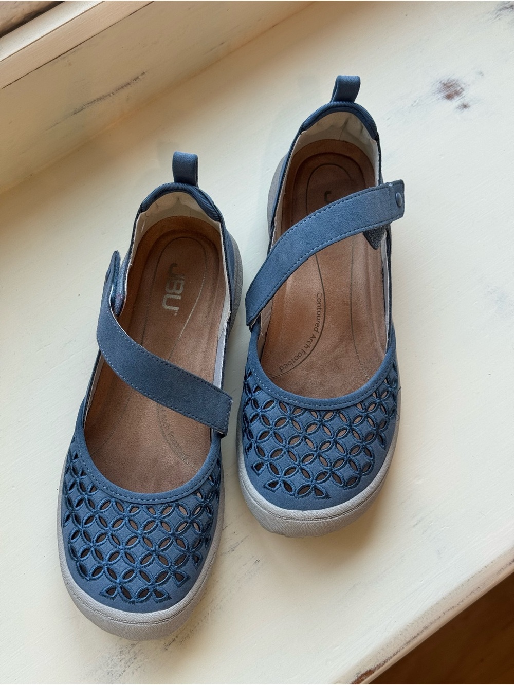 JBU Navy Blue Bianca Mary Jane Sandals with Cutout Floral Design - Picture 1 of 4
